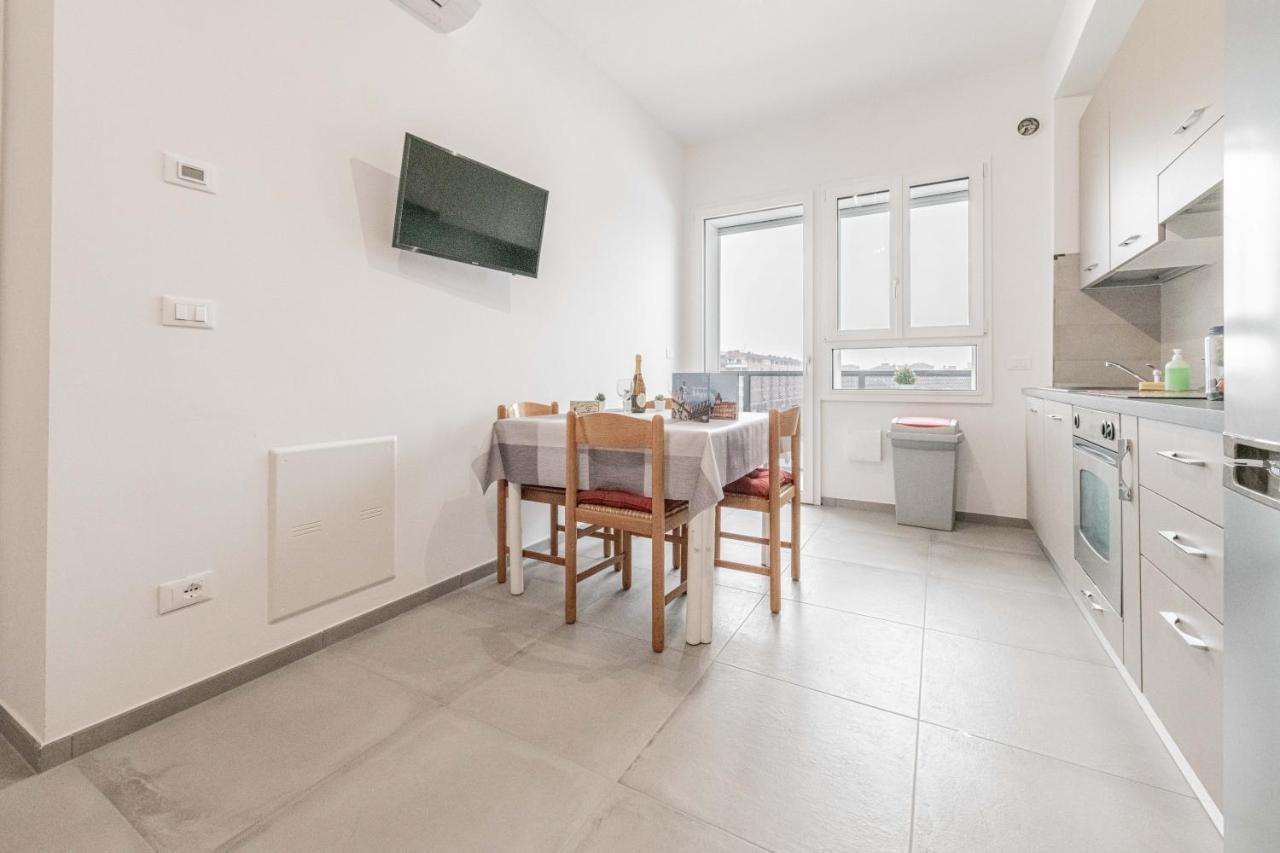 Realkasa Fiera District Flat Apartment Bologna Luaran gambar